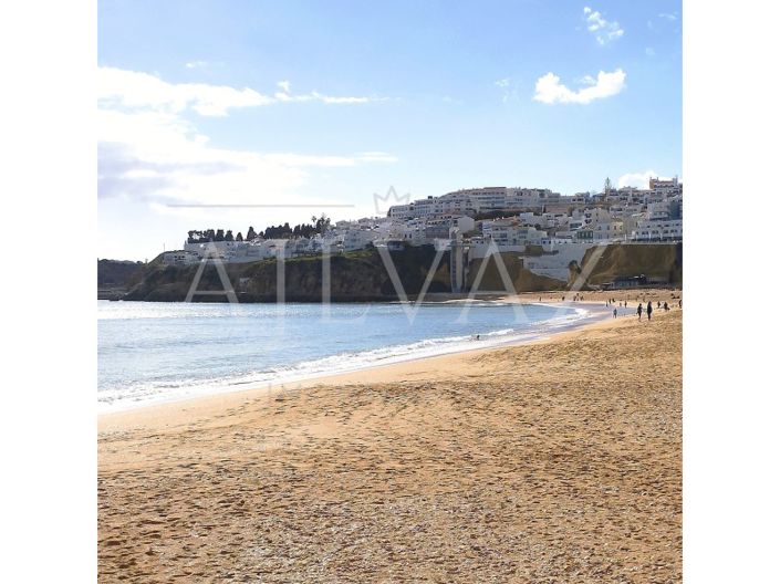 Image No.44-3 Bed Apartment for sale