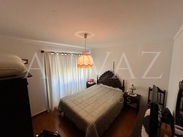 Image No.18-5 Bed House for sale