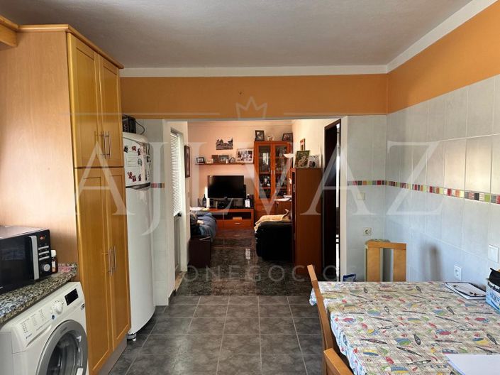 Image No.34-5 Bed House for sale