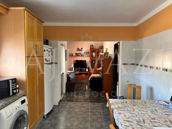 Image No.4-5 Bed House for sale