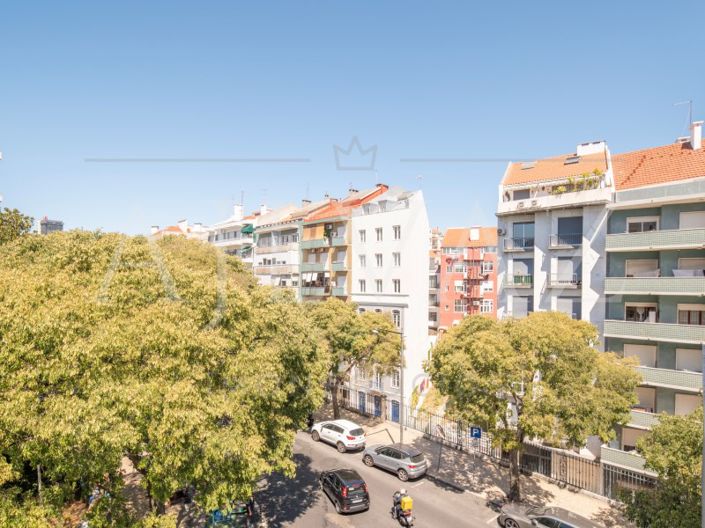 Image No.33-1 Bed Apartment for sale