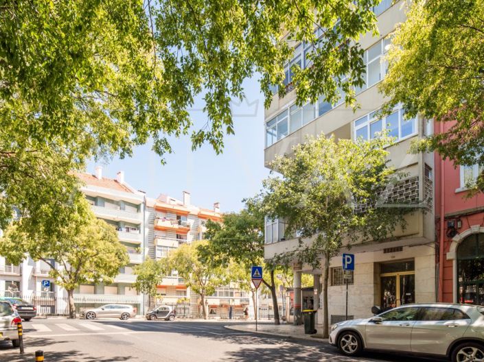 Image No.38-1 Bed Apartment for sale