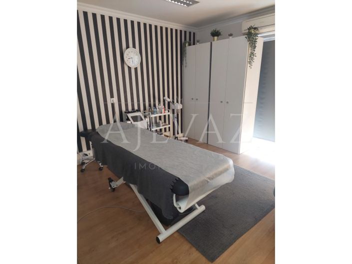 Image No.3-Commercial à vendre à Lisbon