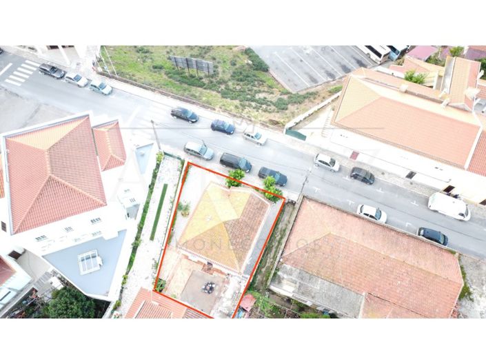 Image No.18-2 Bed House for sale