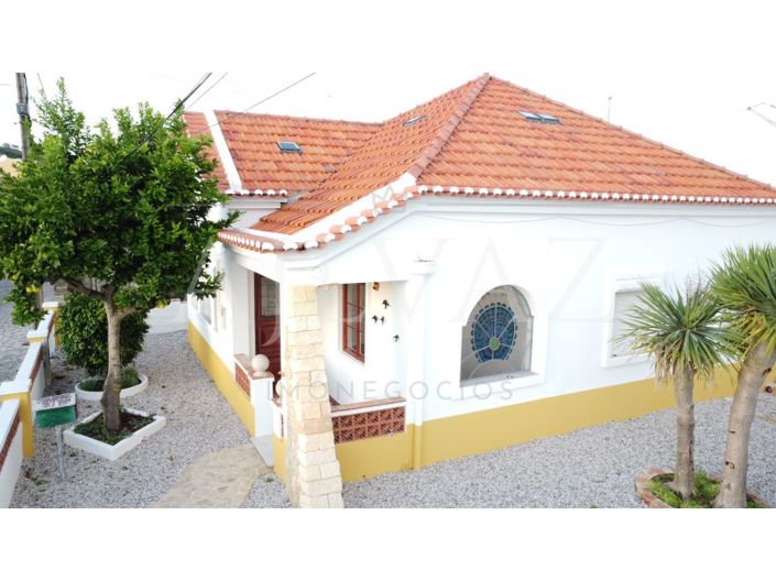 Image No.19-2 Bed House for sale