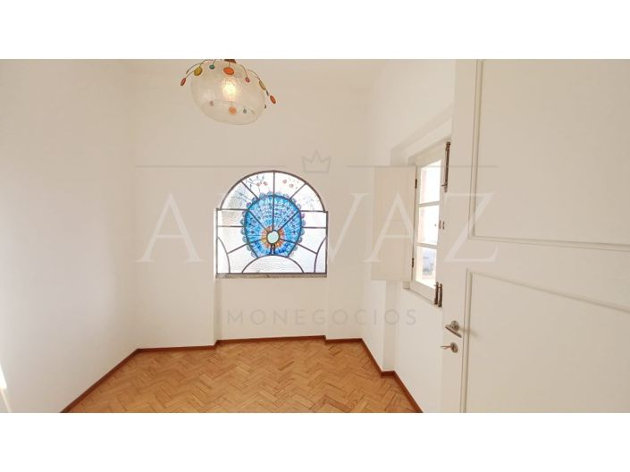 Image No.28-2 Bed House for sale