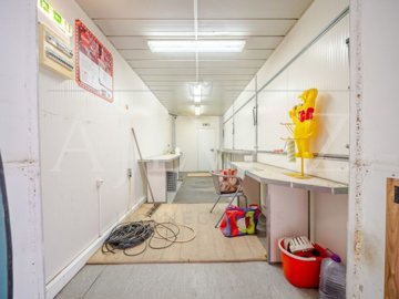 idac6c7f01-0000-0500-0000-000018d1a88e