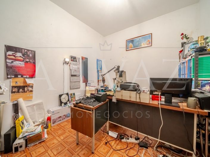 Image No.14-Commercial for sale