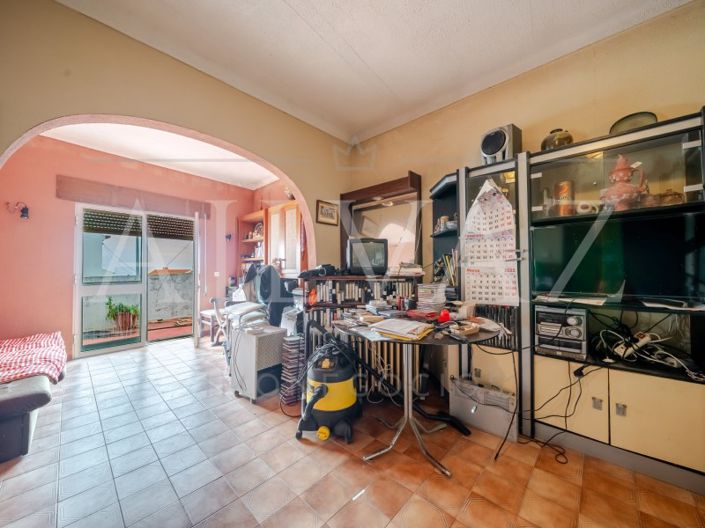 Image No.23-Commercial for sale