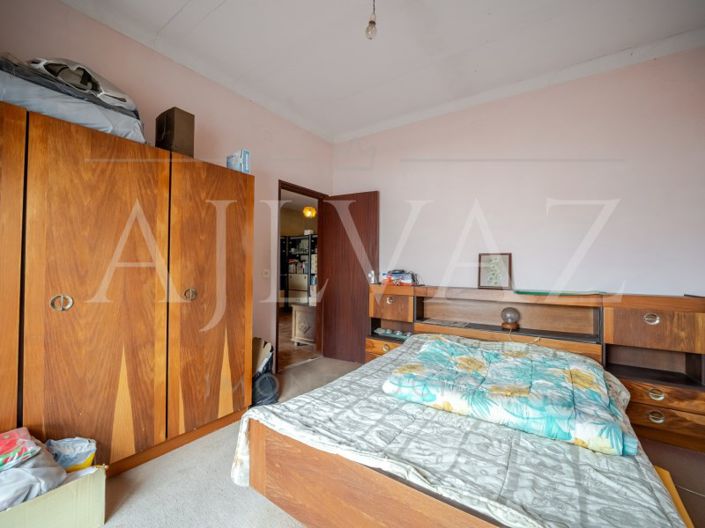 Image No.26-Commercial for sale