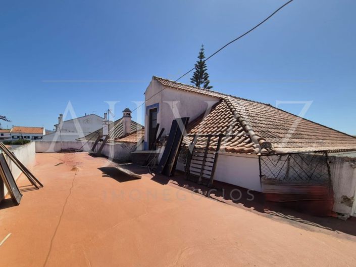 Image No.11-Commercial for sale