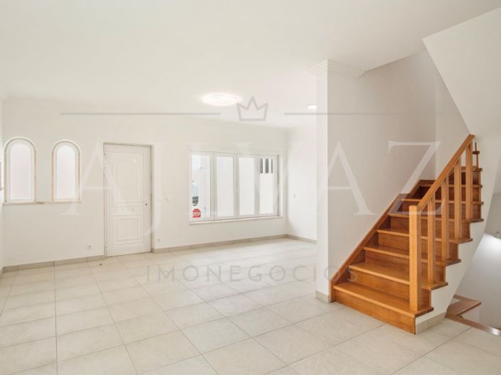 Image No.6-Maison de 4 chambres à vendre à Mafra