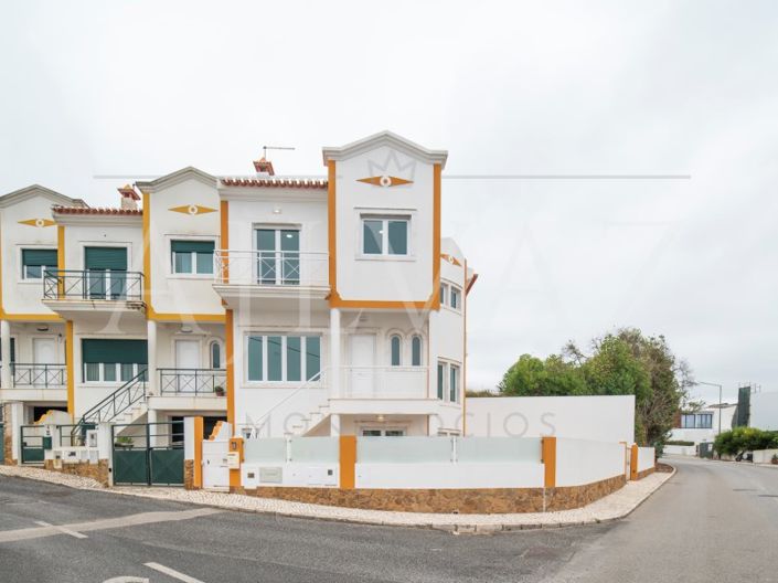Image No.64-Maison de 4 chambres à vendre à Mafra