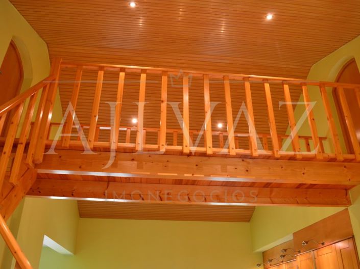 Image No.7-3 Bed House for sale