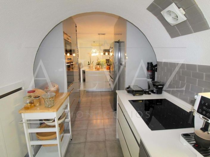 Image No.13-4 Bed Apartment for sale