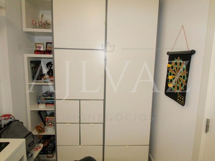 Image No.21-4 Bed Apartment for sale