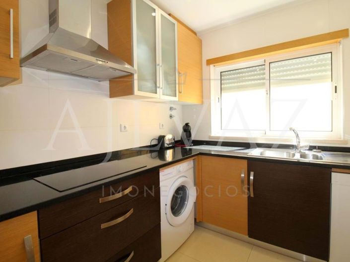 Image No.11-2 Bed House for sale