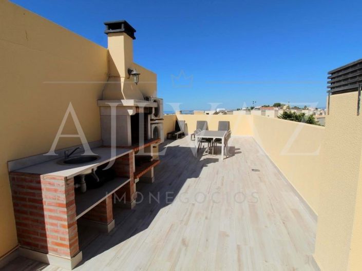 Image No.27-2 Bed House for sale