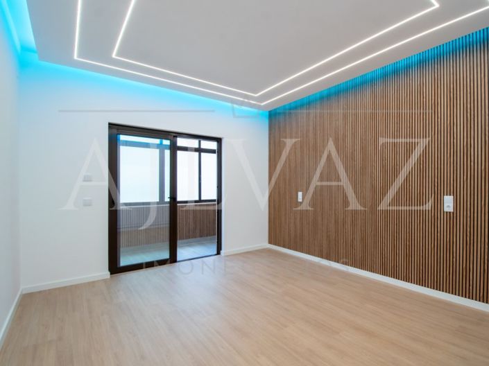 Image No.13-3 Bed Apartment for sale