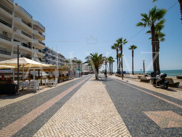 Image No.22-3 Bed Apartment for sale