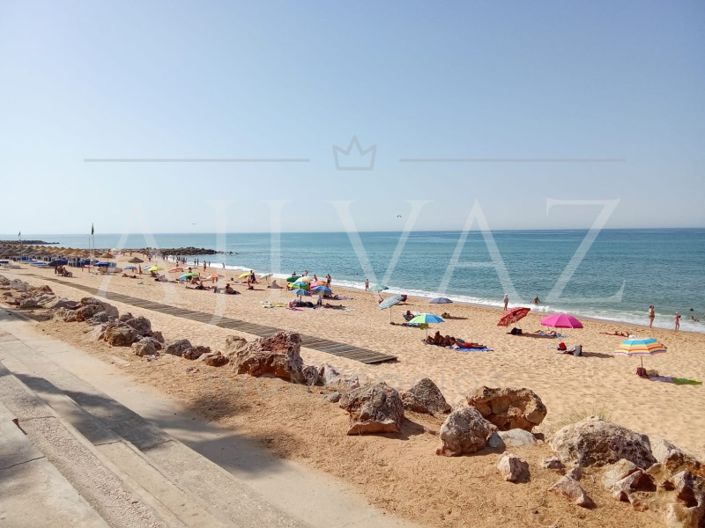 Image No.31-3 Bed Apartment for sale