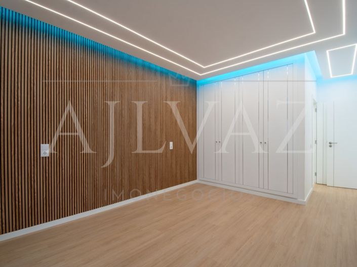 Image No.8-3 Bed Apartment for sale