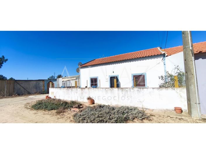 Image No.2-3 Bed House for sale