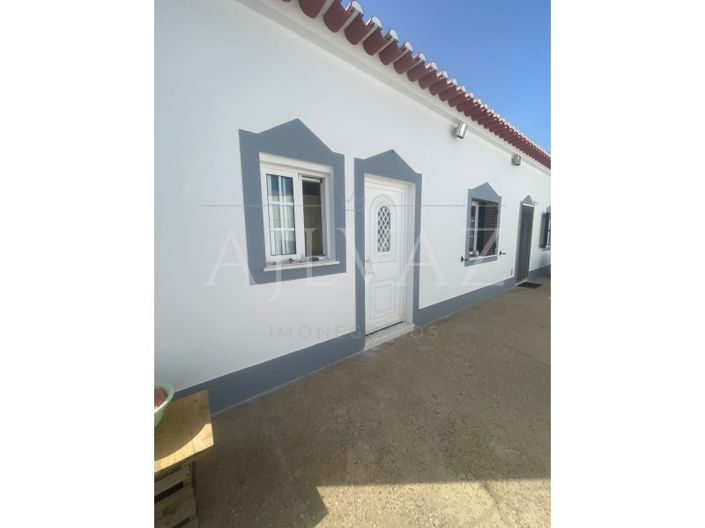 Image No.3-3 Bed House for sale