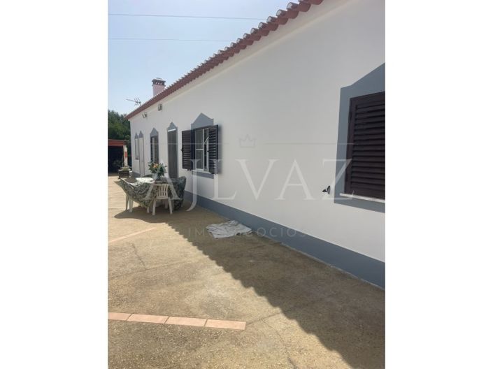 Image No.9-3 Bed House for sale