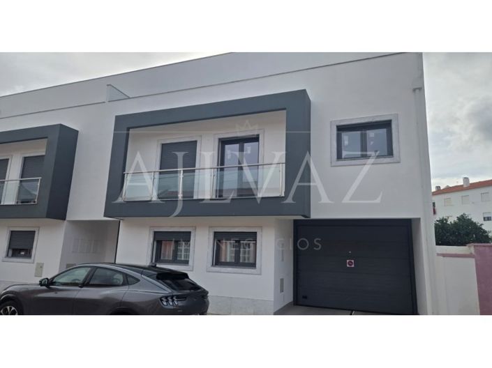 Image No.2-Appartement de 3 chambres à vendre à Grândola