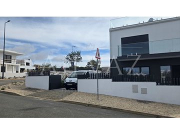 id8c74b401-0000-0500-0000-0000178676ba