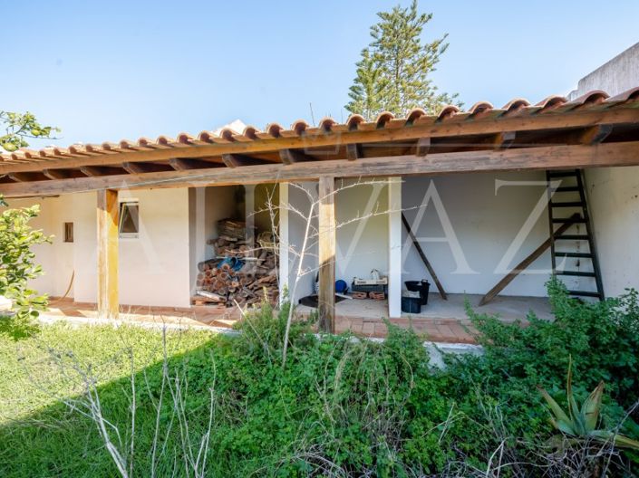 Image No.31-6 Bed House for sale