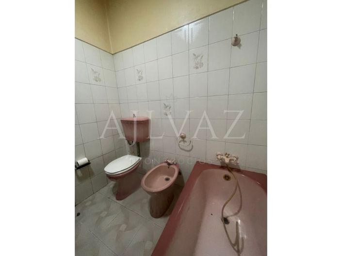 Image No.13-3 Bed House for sale