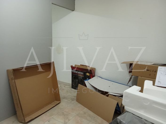 Image No.5-Commercial for sale