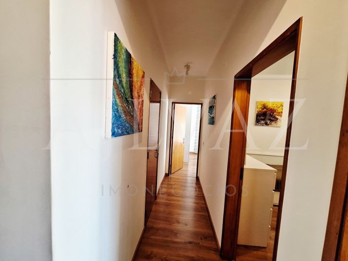 Image No.12-3 Bed Apartment for sale