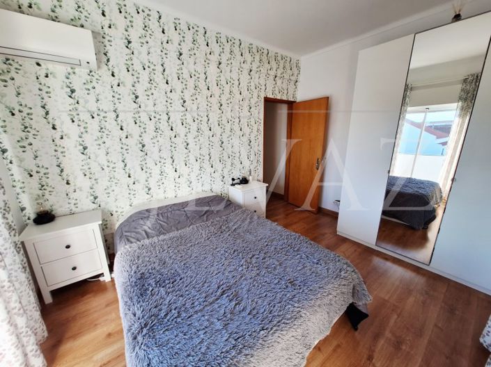 Image No.15-3 Bed Apartment for sale