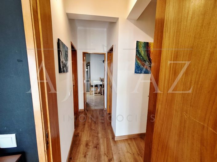 Image No.9-3 Bed Apartment for sale