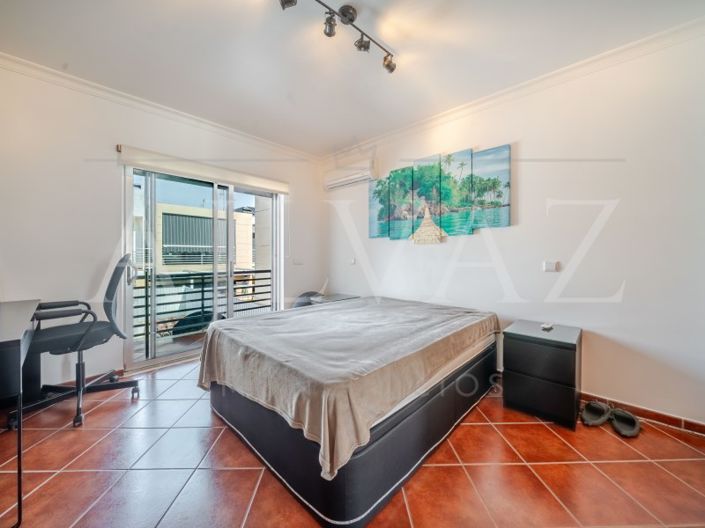 Image No.23-5 Bed House for sale