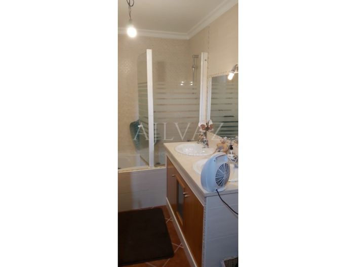 Image No.29-5 Bed House for sale