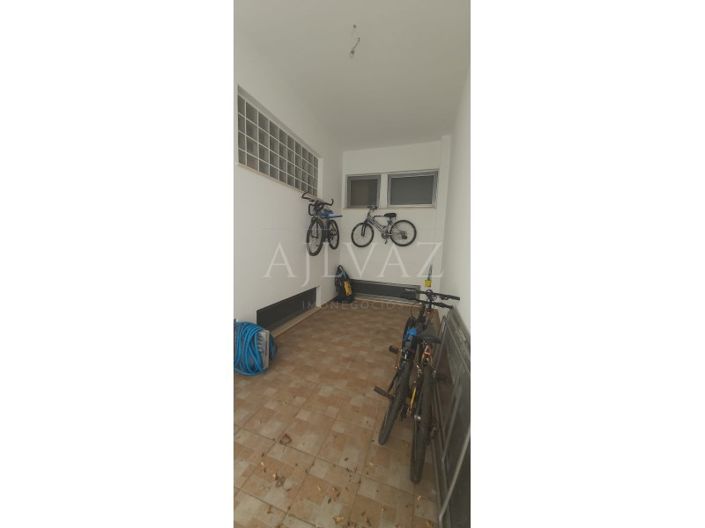 Image No.51-5 Bed House for sale