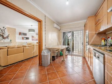 id28a1bf01-0000-0500-0000-0000189d94fe