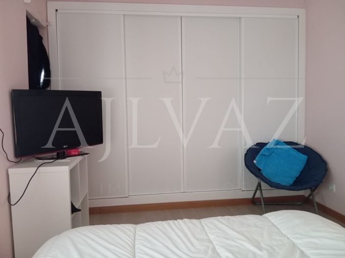 Image No.26-3 Bed House for sale