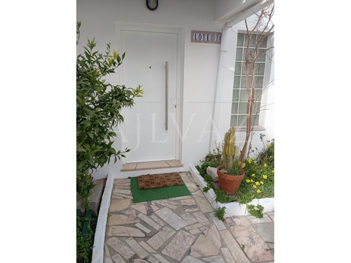 Image No.34-3 Bed House for sale