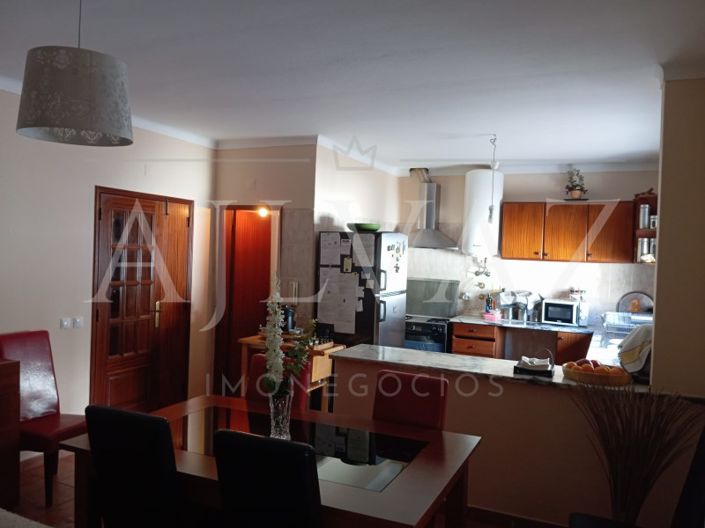 Image No.4-3 Bed House for sale