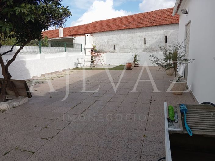 Image No.48-3 Bed House for sale