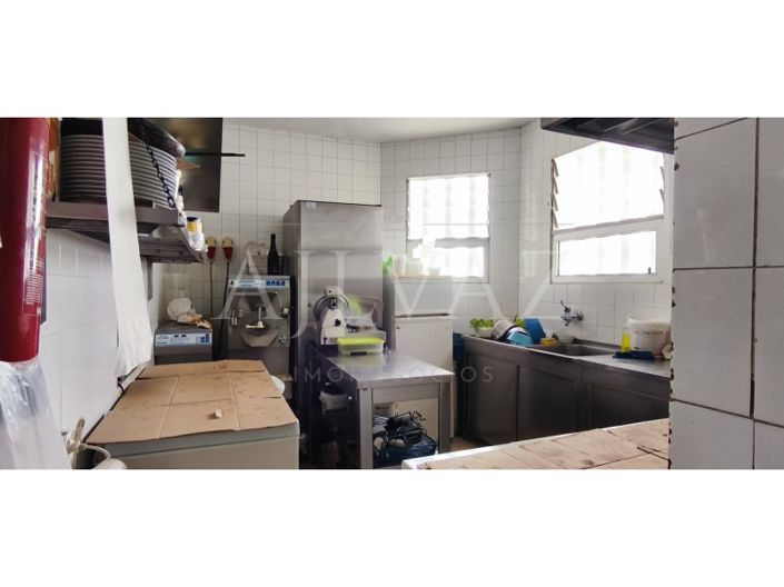 Image No.16-Bar for sale