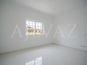 ida943c601-0000-0500-0000-000018ed999c