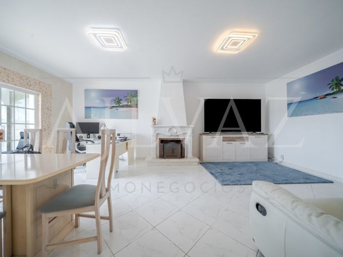 Image No.31-4 Bed House for sale