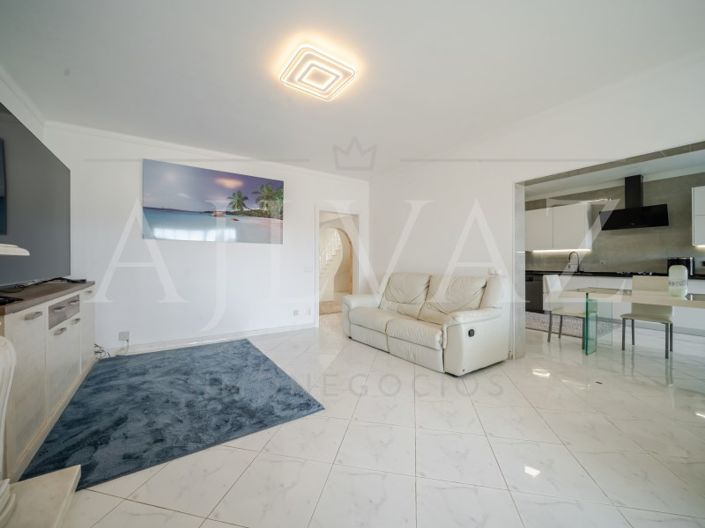 Image No.33-4 Bed House for sale