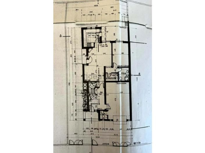 Image No.40-4 Bed House for sale